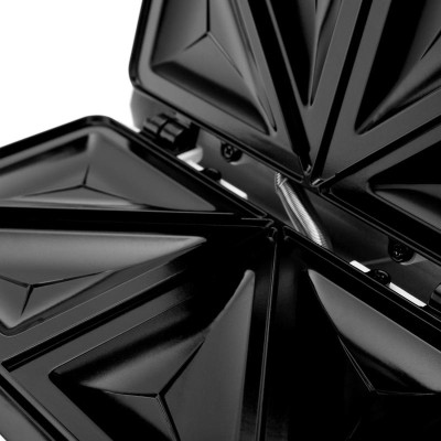 Сэндвичница BRAYER BR2201-4