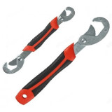 Набор ключей универсальных самозажимных 6-32мм 105137