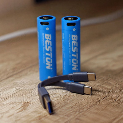 Аккумулятор Beston USB Type-C 2шт 18650-1