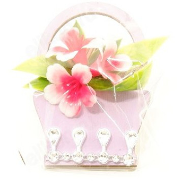 Сувенир магнит 8 марта корзинка-2