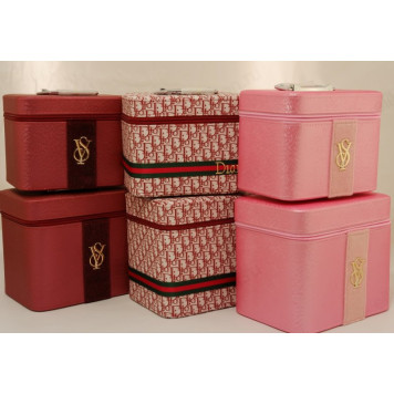 Кейс для косметики D21 15*16*21см-1