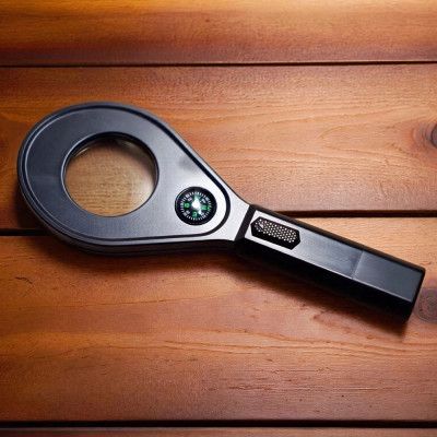 Лупа Л-109 с подсветкой-3