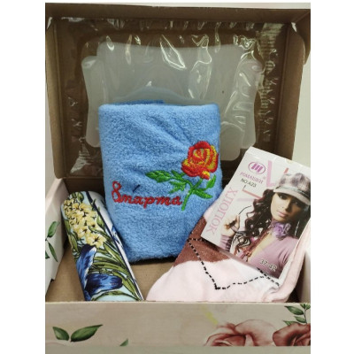 Набор подарочный 8 Марта 3в1 (платок, полотенце, носки) НП8-3