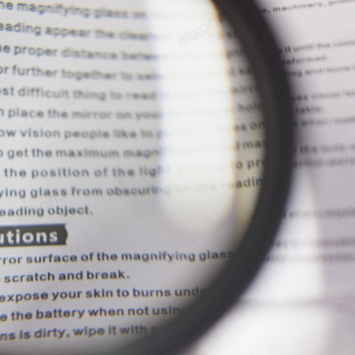 Лупа с подсветкой ZB-7790-12-2