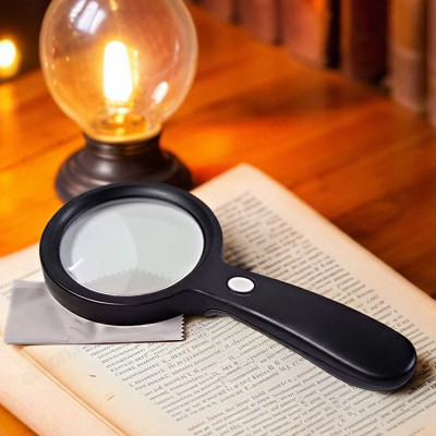 Лупа с подсветкой ZB-7790-12