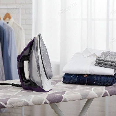 Утюг LERAN CEI-700-10