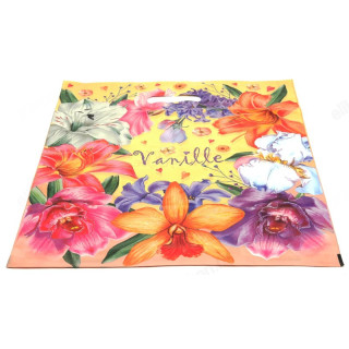 Пакет ПВД с прорубной ручкой цветной