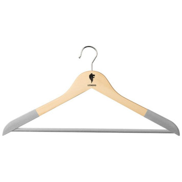 Вешалка деревянная, флокированная Leonord цвет древесный РЫЖИЙ КОТ 107887-1