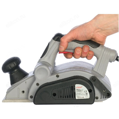 Рубанок Ставр РЭ-82/950СТ-2