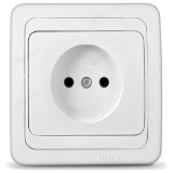 Розетка встраиваемая 1-ая UNIVersal Валери В0022 белый