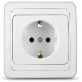Розетка встраиваемая 1-ая UNIVersal Валери В0028 белый