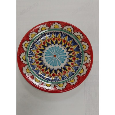 Тарелка 22см Красный орнамент